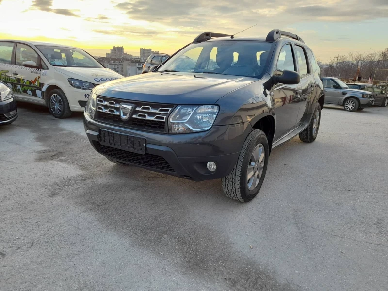 Dacia Duster 1.6 ГАЗ-БЕНЗИН , снимка 2 - Автомобили и джипове - 49557367