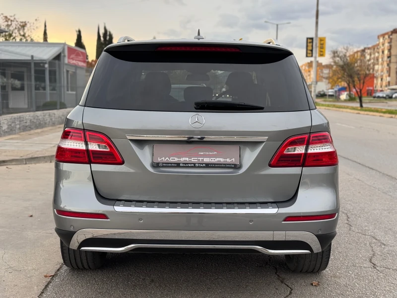 Mercedes-Benz ML 500 4MATIC Sport* Обслужен* ПЕРФЕКТЕН, снимка 4 - Автомобили и джипове - 52399707