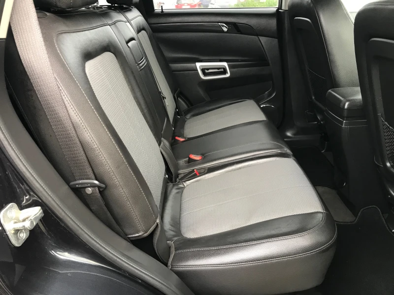 Opel Antara 2.2cdti-4x4-face, снимка 12 - Автомобили и джипове - 52733104