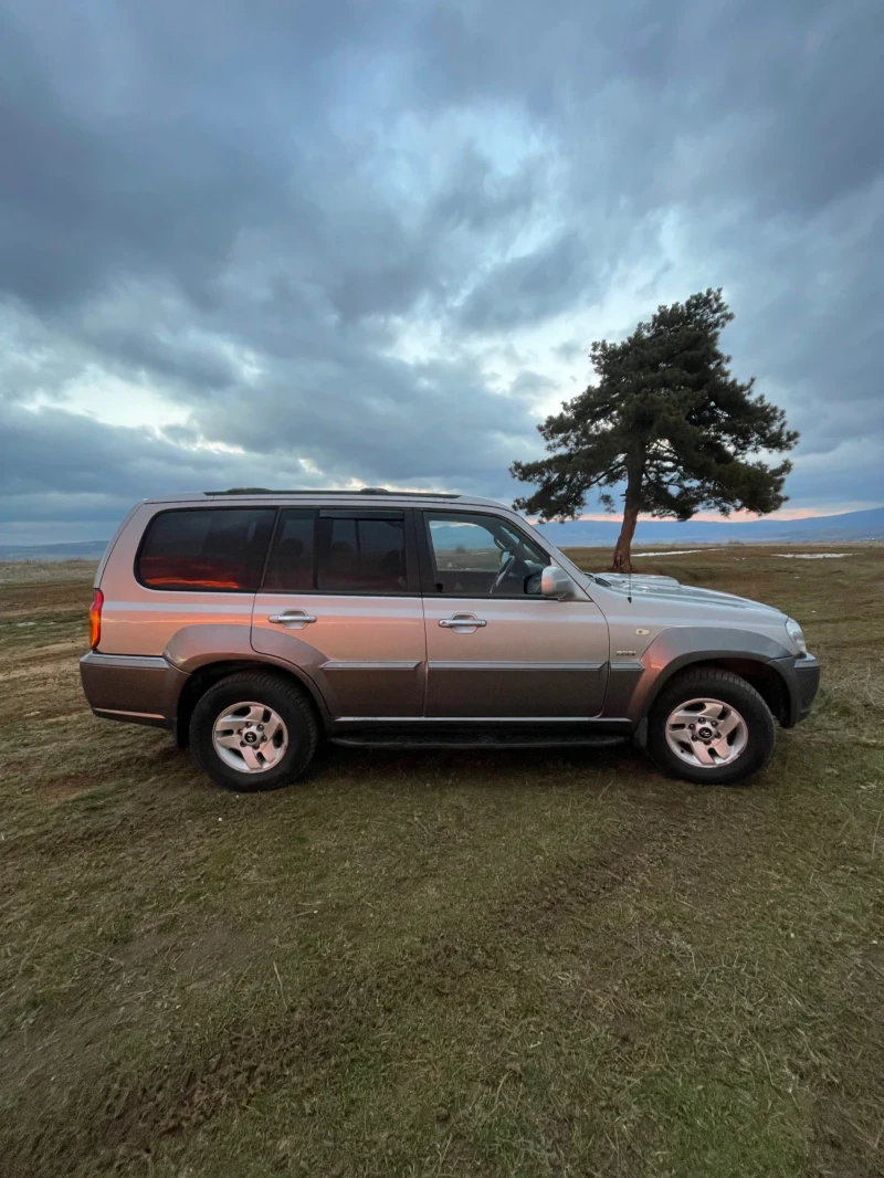 Hyundai Terracan 2.9 CRDI, снимка 3 - Автомобили и джипове - 52921658