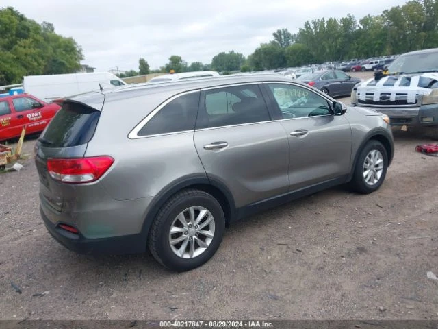 Kia Sorento LX 2.4L , снимка 4 - Автомобили и джипове - 47690871