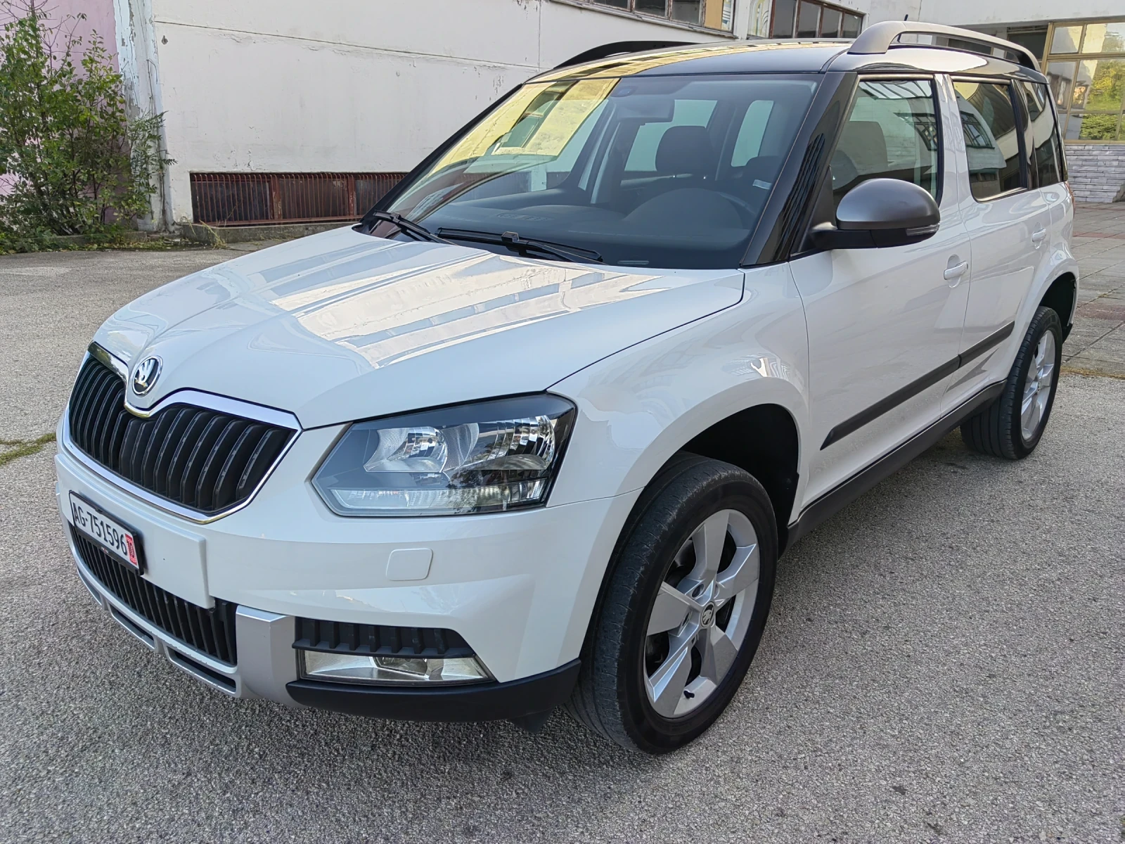 Skoda Yeti 1.8TSI / DSG / 4x4 - изображение 8