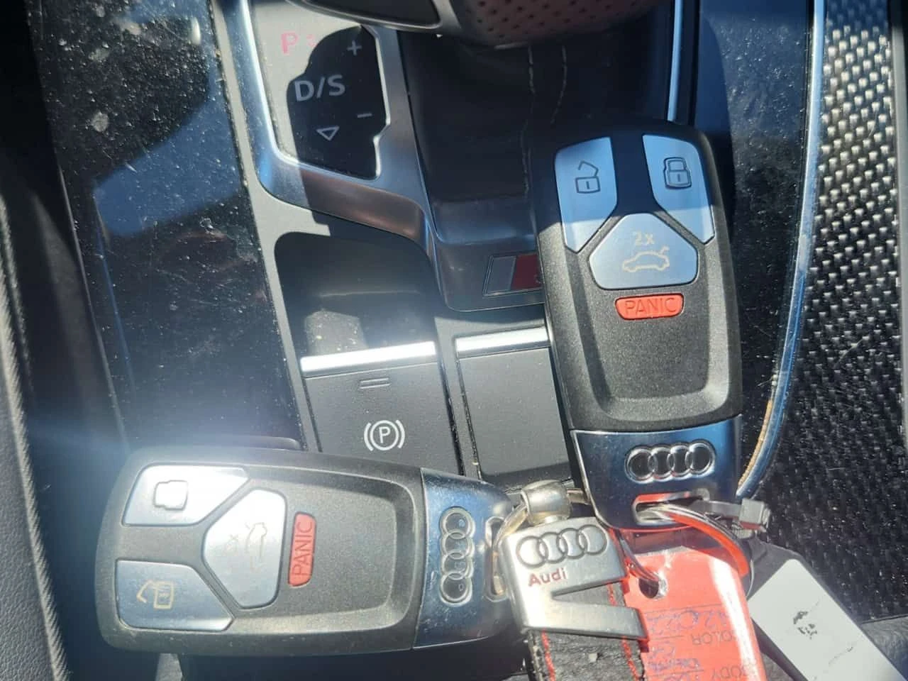 Audi SQ5 TECHNIK/360/DIS/B&O/АВТОКРЕДИТ, снимка 8 - Автомобили и джипове - 54813842