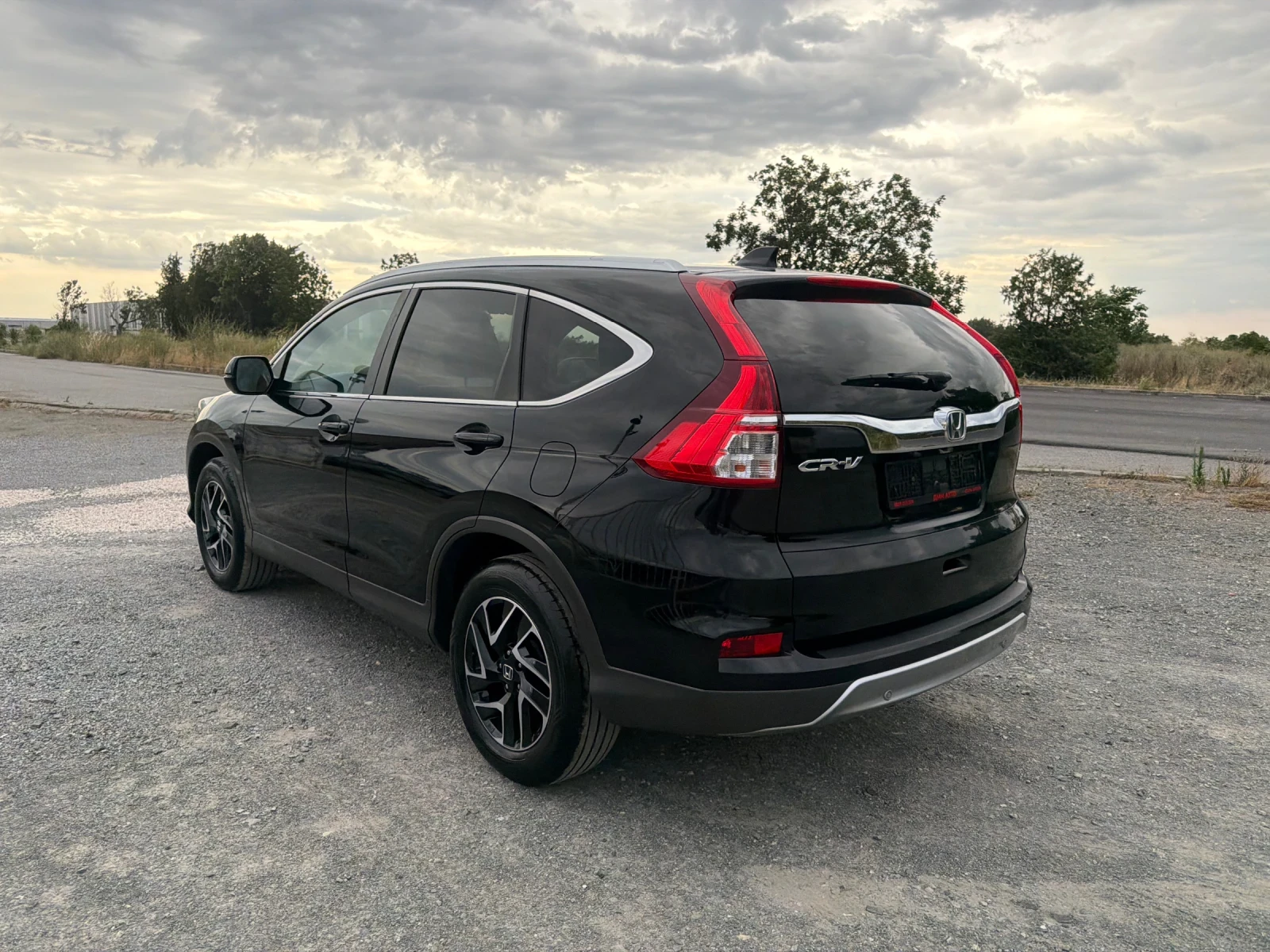 Honda Cr-v 2.0i-VTEC / 4Х4 / FACELIFT / ЕВРО6 / ЗАДНА КАМЕРА, снимка 7 - Автомобили и джипове - 55212928