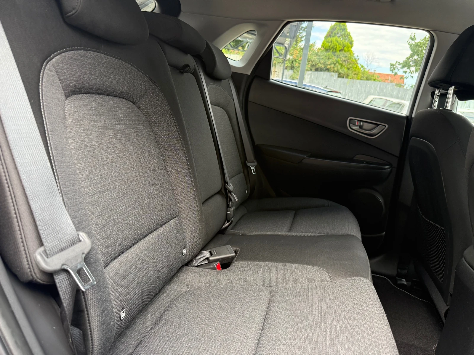 Hyundai Kona  PRIME 64kWh 204hp ТЕРМОПОМПА! 100% ОДОБРЕНИЕ , снимка 9 - Автомобили и джипове - 55224737