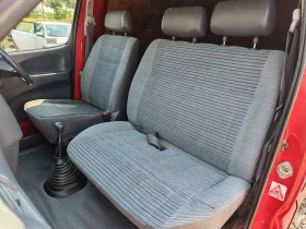 Toyota Hiace 2.4D 90к.с., снимка 13