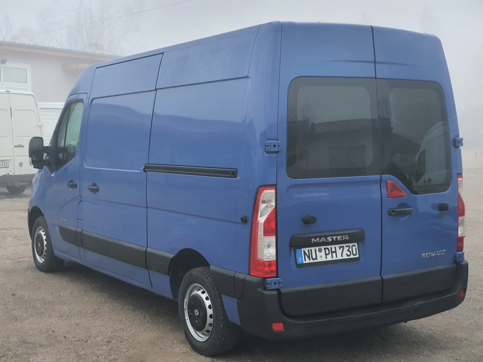 Renault Master 2.3-DCI-125к.с - изображение 4