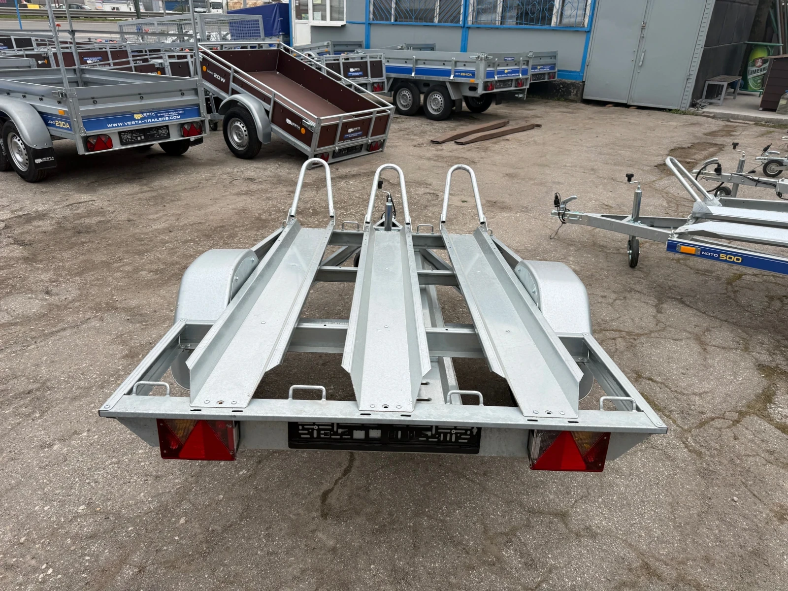 За автомобил Други VESTA MOTO 750, снимка 3 - Ремаркета - 54212169