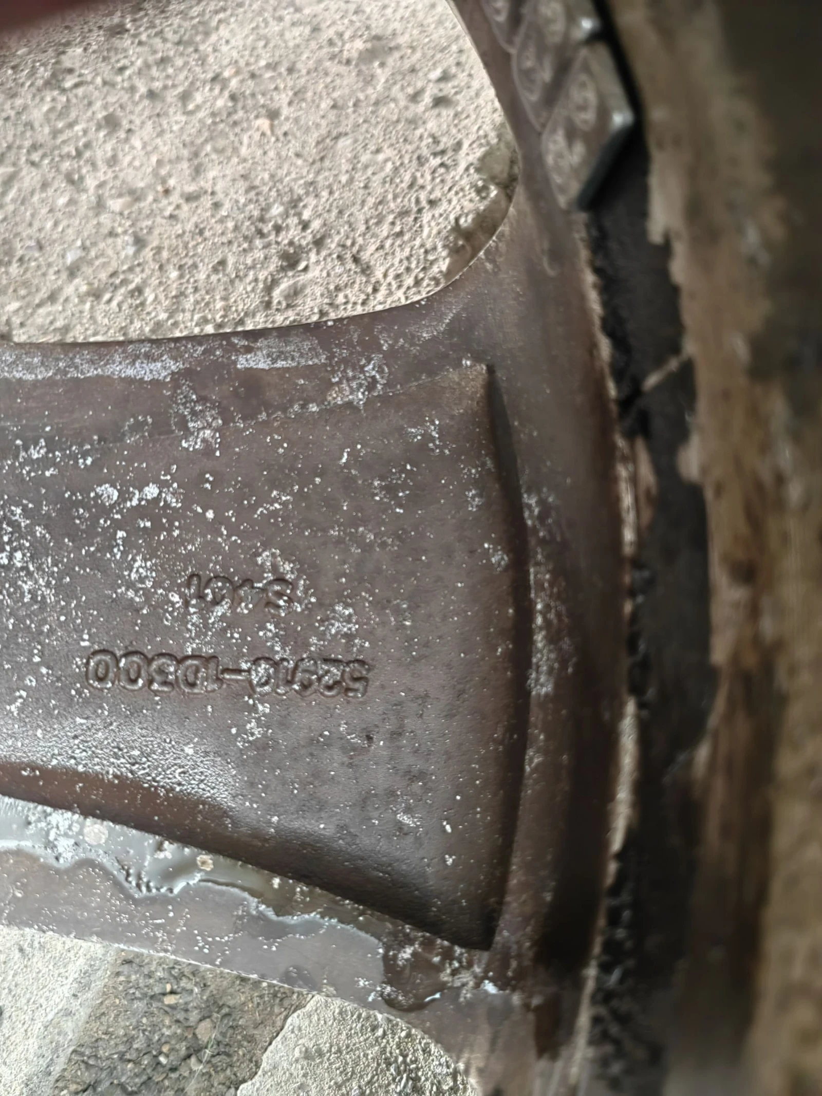 ���� � ������ 225/45R17 �� Kia Carens | Mobile.bg � ����������� 10