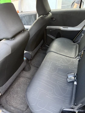 Toyota Yaris, снимка 8