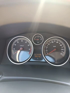 Opel Astra, снимка 10