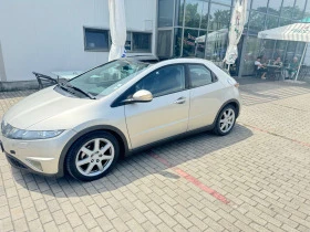 Honda Civic 2.2 i-CTDi подгрев , панорама , парктроник, снимка 3