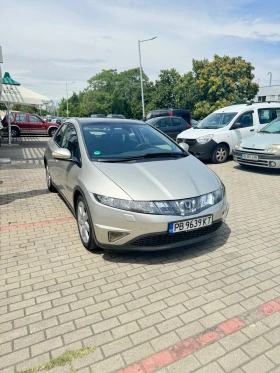 Honda Civic 2.2 i-CTDi подгрев , панорама , парктроник, снимка 1