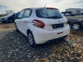 Peugeot 208 За ремонт, снимка 3