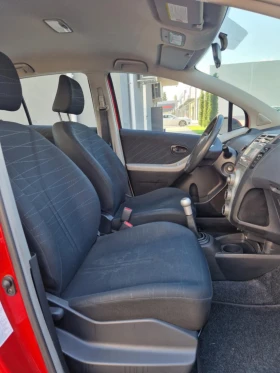 Toyota Yaris 1.0  | Mobile.bg    11