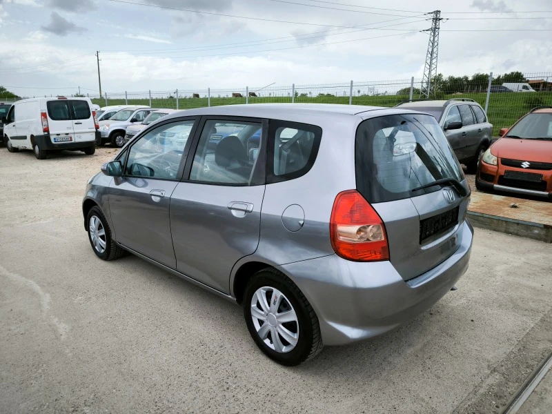 Honda Jazz 1.4I, снимка 5 - Автомобили и джипове - 45452736