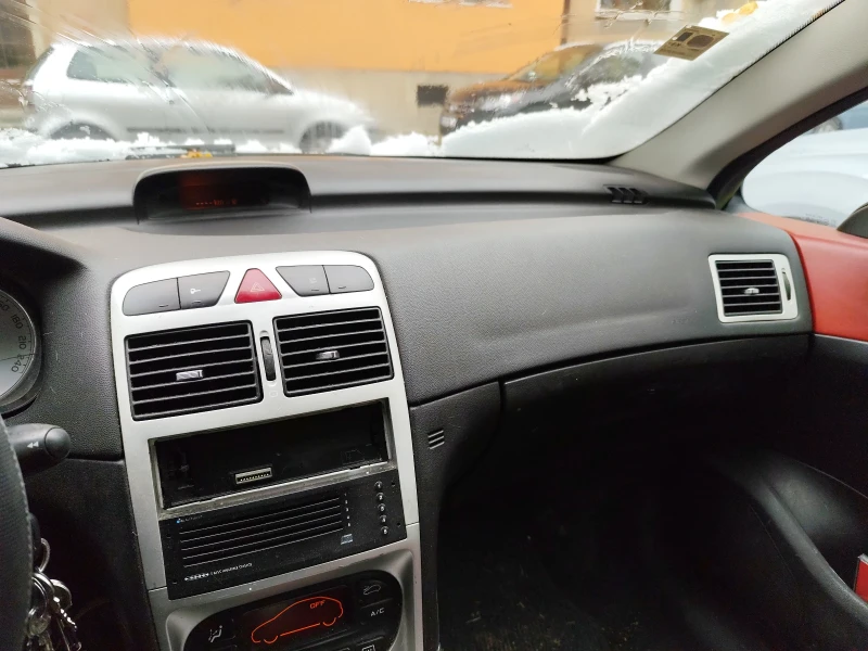 Peugeot 307 CC, снимка 1 - Автомобили и джипове - 47942294