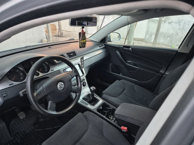 VW Passat 1.9* 105* , снимка 3 - Автомобили и джипове - 48089769