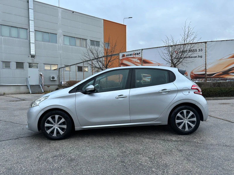 Peugeot 208 1.4d 68 к.с., снимка 2 - Автомобили и джипове - 48251282