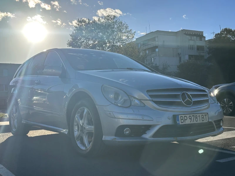 Mercedes-Benz R 320, снимка 2 - Автомобили и джипове - 48343369