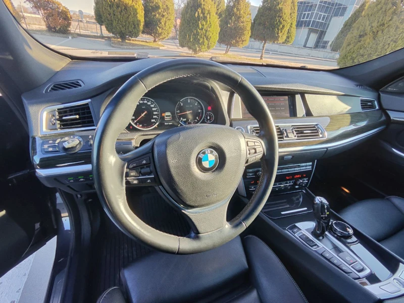 BMW 5 Gran Turismo 530d xDrive, 134 хил. км, N1, Facelift, снимка 8 - Автомобили и джипове - 49055871