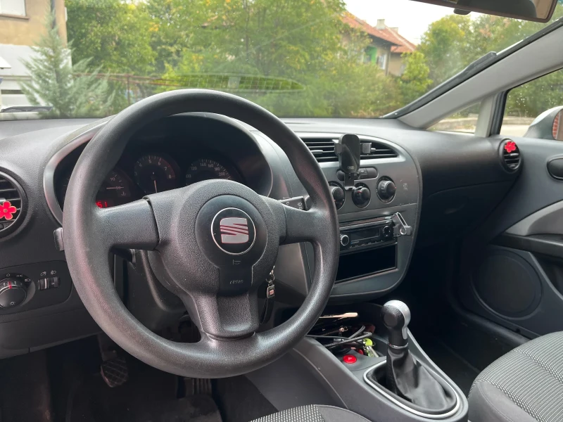 Seat Leon, снимка 6 - Автомобили и джипове - 51883976