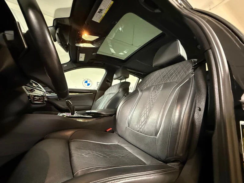 BMW 540 2022* M-PACK* LASER* BLACK OPTIC* ОТ BMW, снимка 10 - Автомобили и джипове - 52472902
