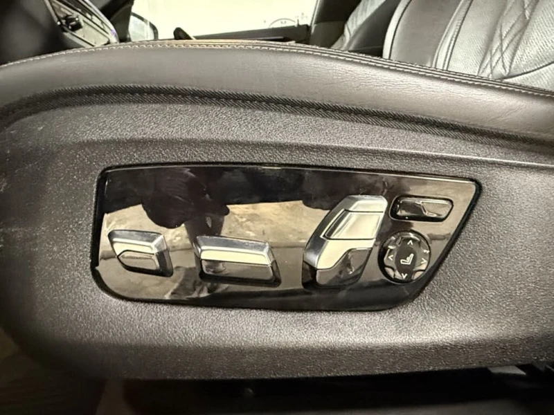 BMW 540 2022* M-PACK* LASER* BLACK OPTIC* ОТ BMW, снимка 13 - Автомобили и джипове - 52472902