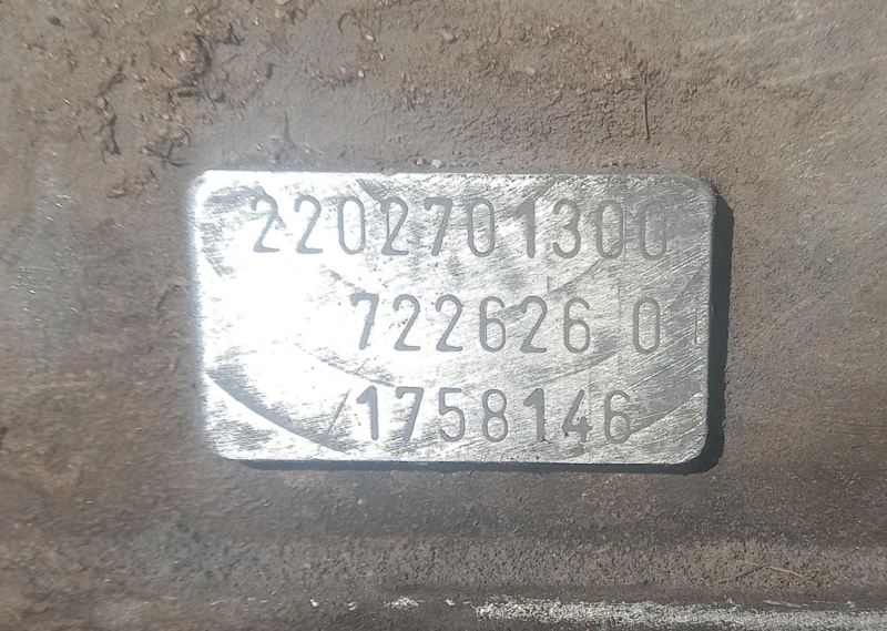 Mercedes-Benz E 320, снимка 4 - Автомобили и джипове - 52505975