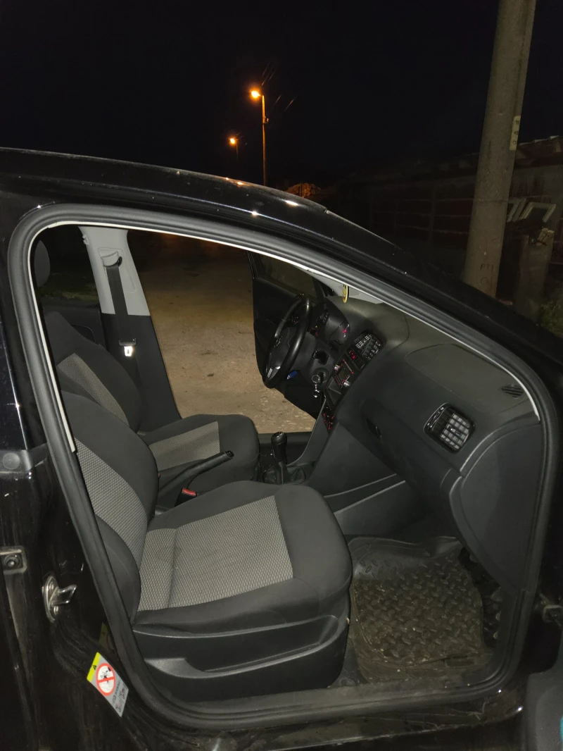 VW Polo, снимка 9 - Автомобили и джипове - 52514967