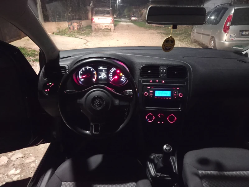 VW Polo, снимка 10 - Автомобили и джипове - 52514967