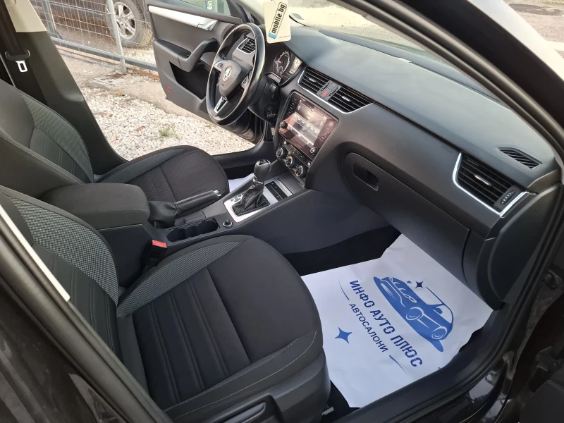 Skoda Octavia, снимка 12 - Автомобили и джипове - 52771175