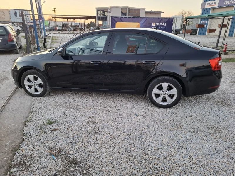 Skoda Octavia, снимка 3 - Автомобили и джипове - 52771175