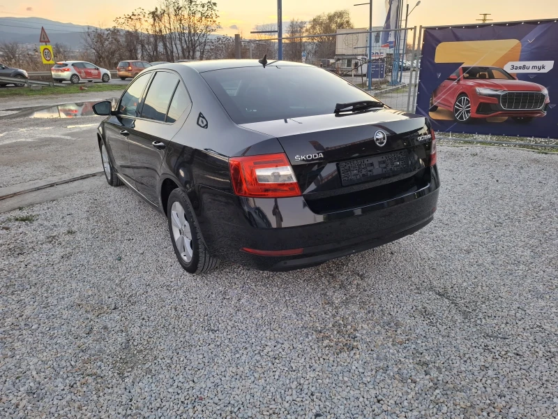 Skoda Octavia, снимка 4 - Автомобили и джипове - 52771175
