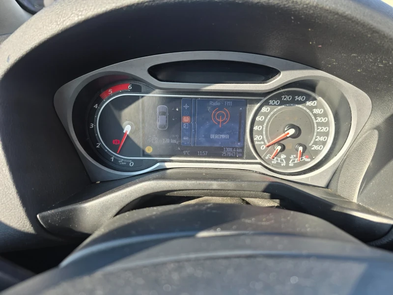 Ford Mondeo Нов внос, снимка 9 - Автомобили и джипове - 52774126