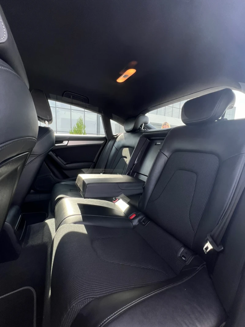 Audi A5 2.0 TDi Sportback S-line 19 Rotor, снимка 14 - Автомобили и джипове - 52968135