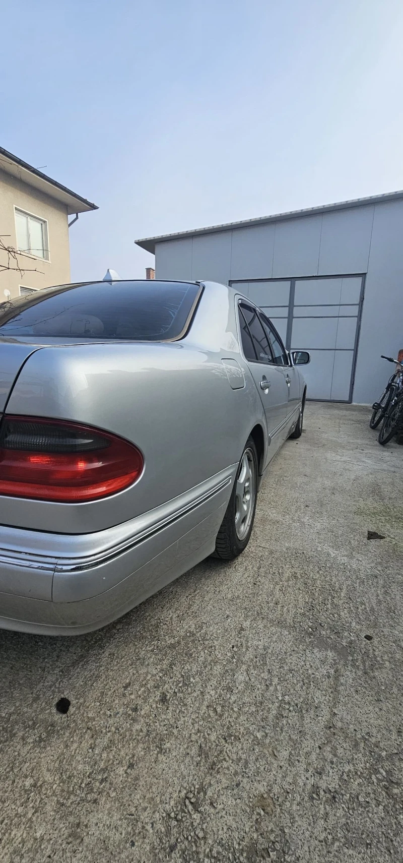 Mercedes-Benz E 270, снимка 6 - Автомобили и джипове - 53279167