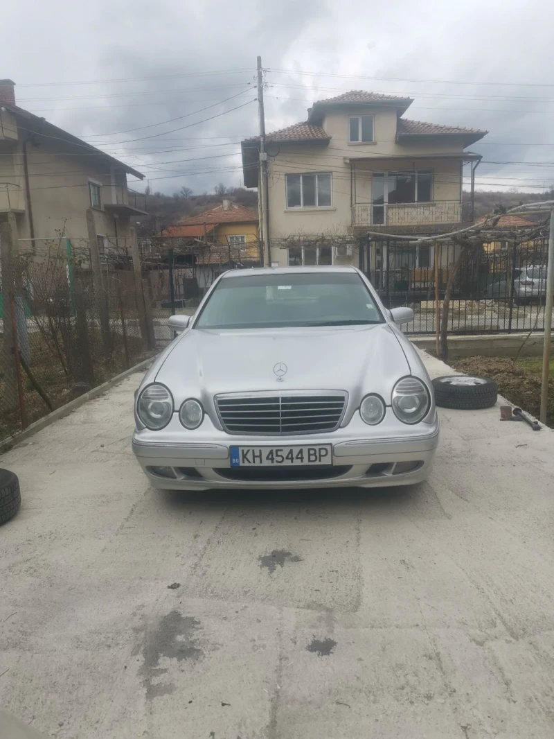 Mercedes-Benz E 270