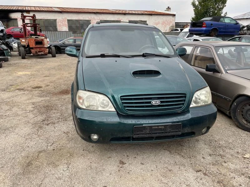 Kia Carnival, снимка 1 - Автомобили и джипове - 34324465