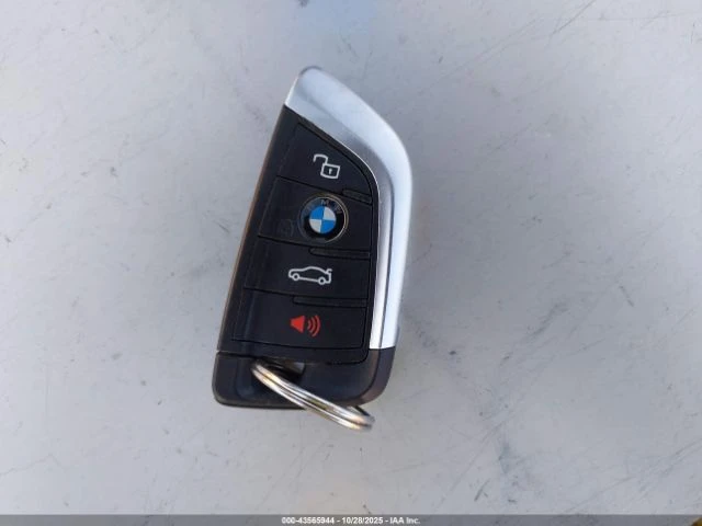 BMW M2 Harman Kardon* Shadowline* Keyless* Carbon roof* , снимка 14 - Автомобили и джипове - 52639697