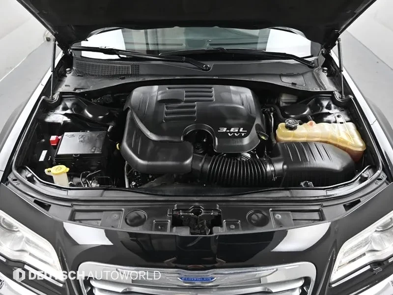 Chrysler 300c 3.6, снимка 6 - Автомобили и джипове - 54326117