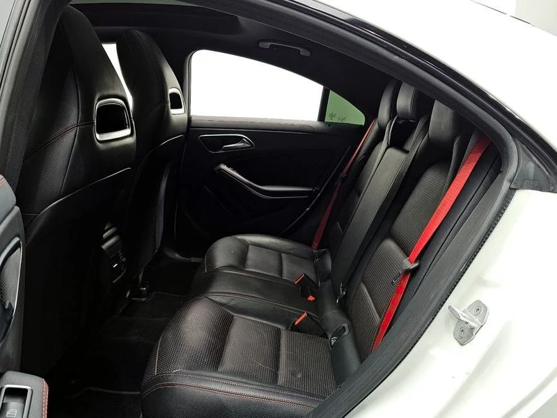 Mercedes-Benz CLA CLA45 AMG 4MATIC| 375к.с., снимка 12 - Автомобили и джипове - 55751656