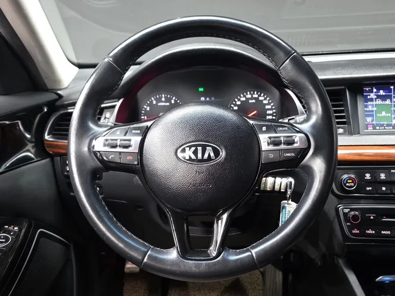 Kia K7 3.0 �������� ���/DELUXE | Mobile.bg � ����������� 13