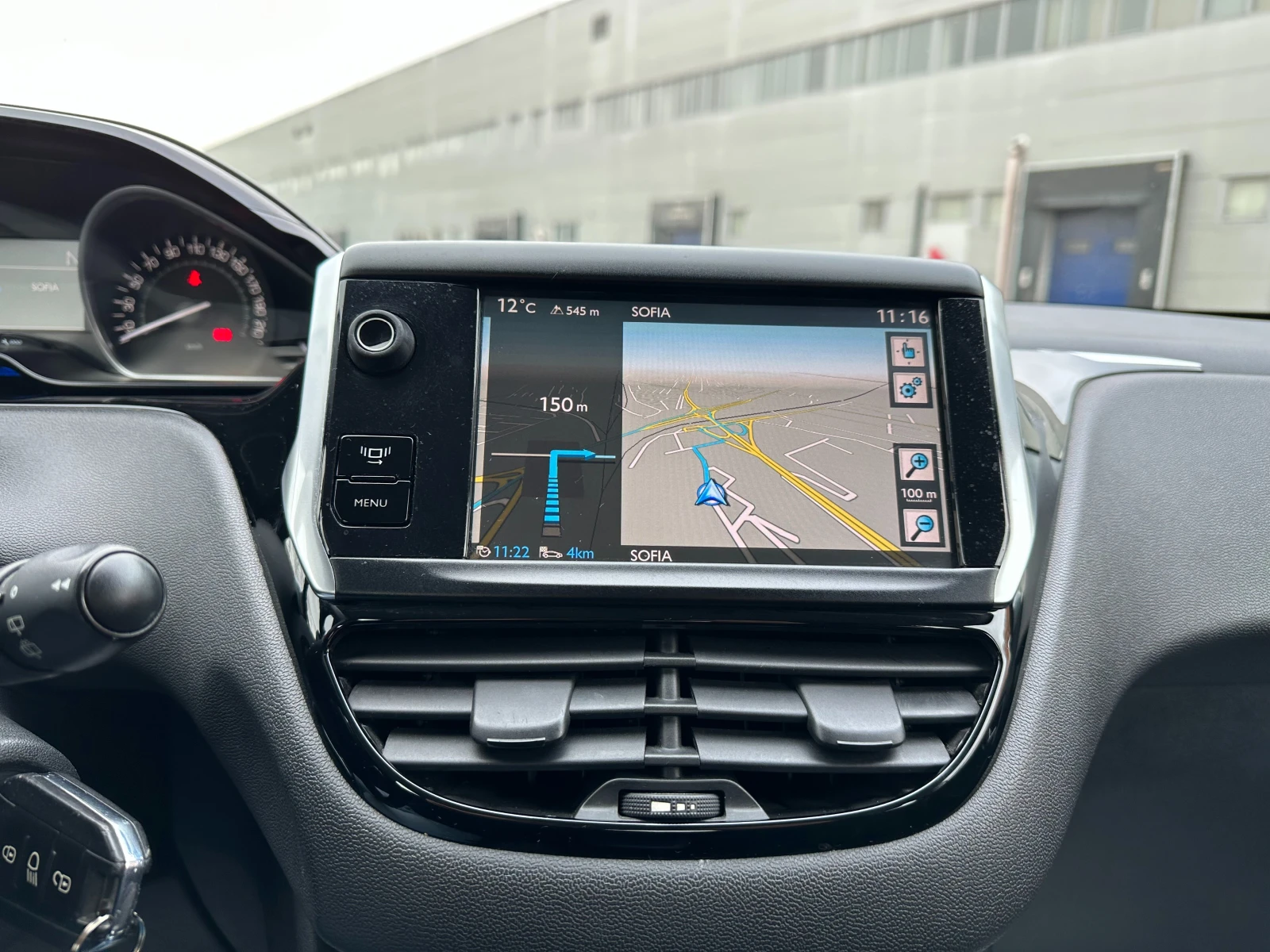 Peugeot 208 1.4d Автоматик | Mobile.bg — изображение 15