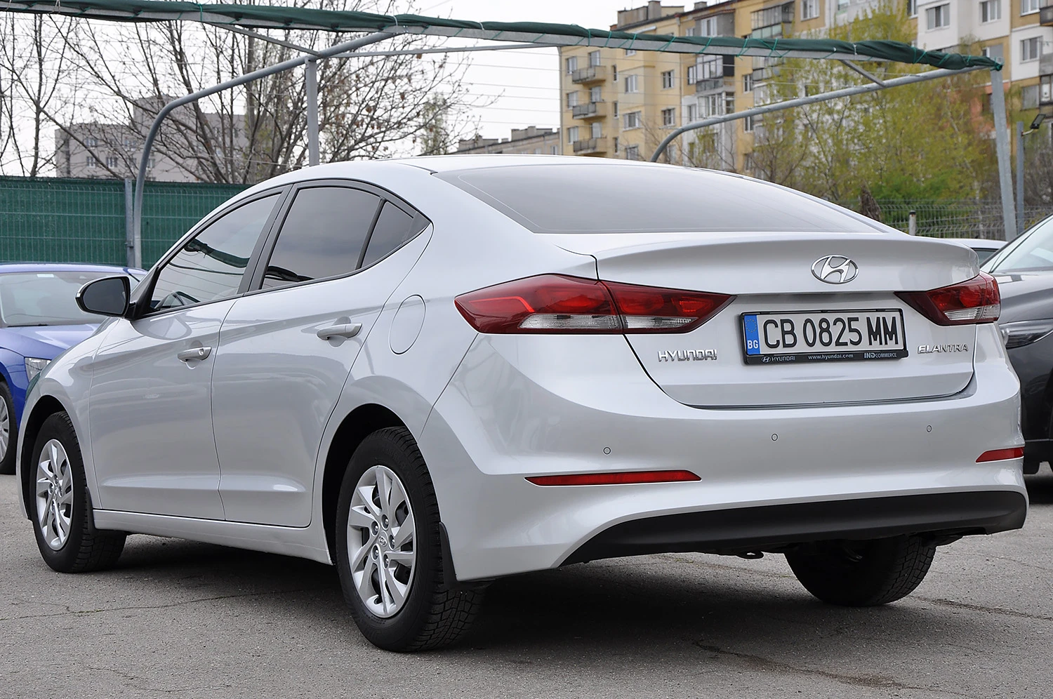 Hyundai Elantra 1.6 CRDi Automatic - изображение 6