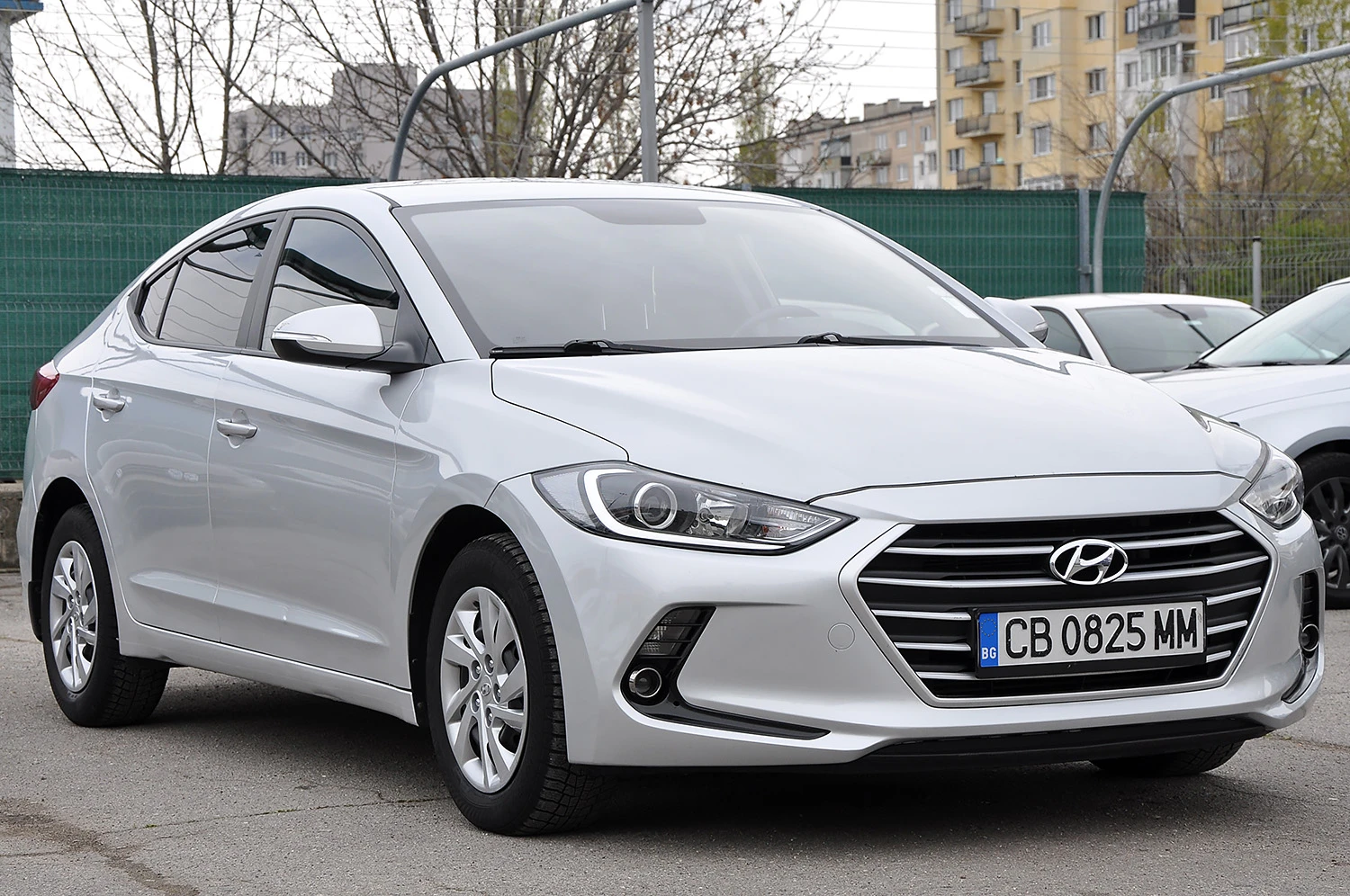 Hyundai Elantra 1.6 CRDi Automatic - изображение 3