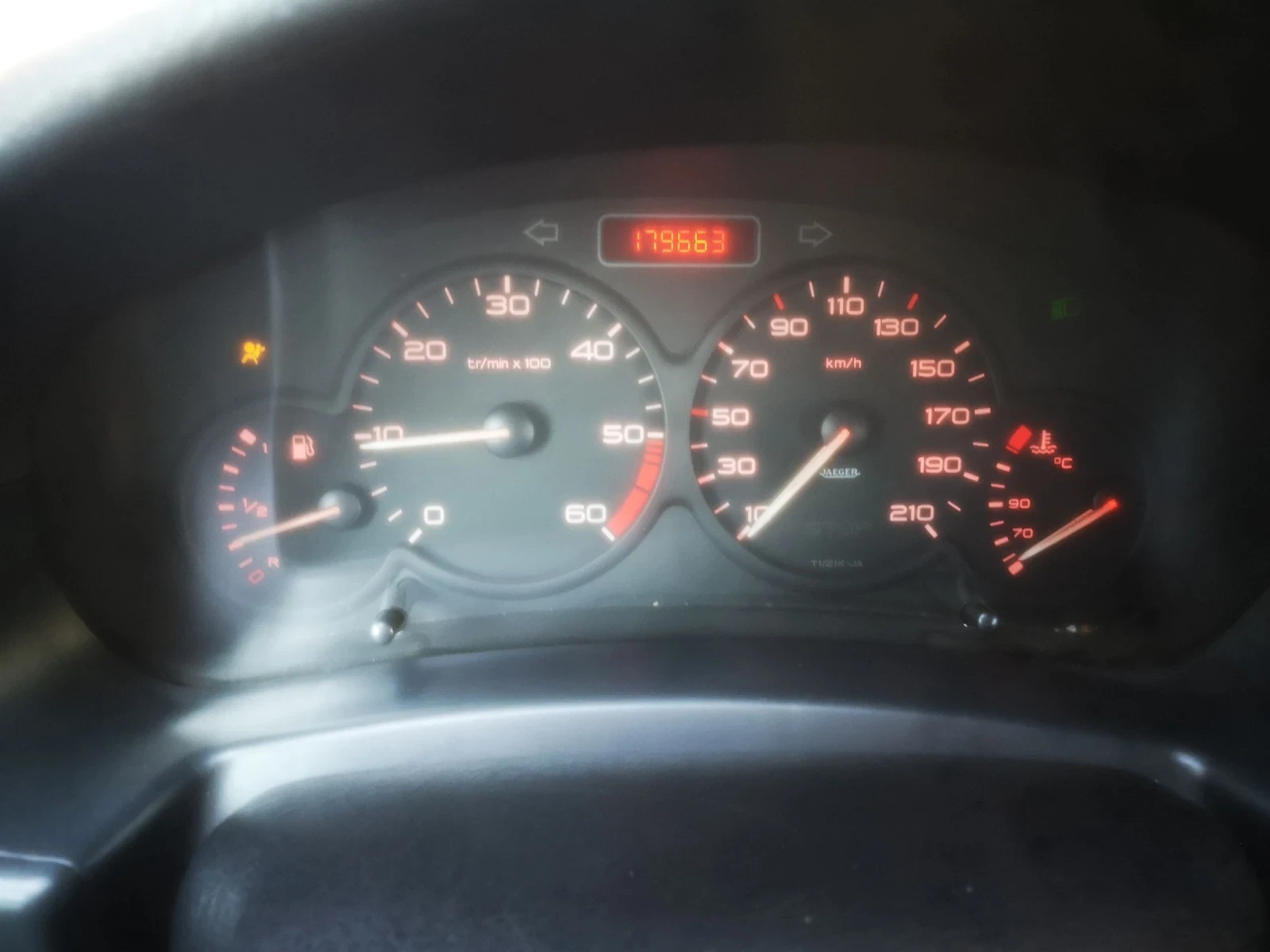 Citroen Berlingo 1.9 D клима - изображение 8