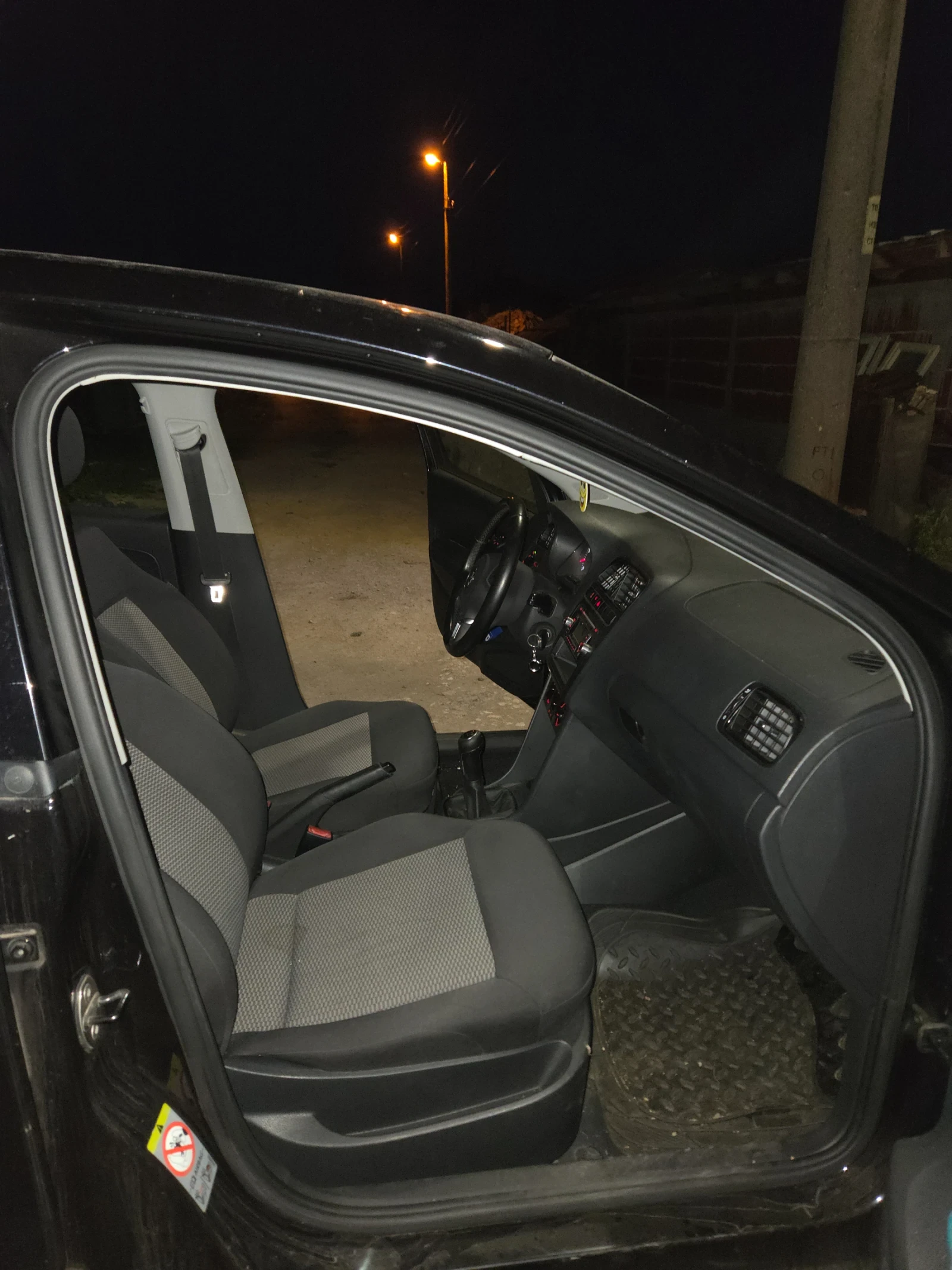 VW Polo  - изображение 9