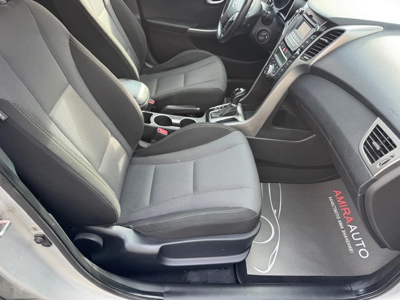 Hyundai I30 1.6i 135��/���������/��� ���/141400�� | Mobile.bg � ����������� 11