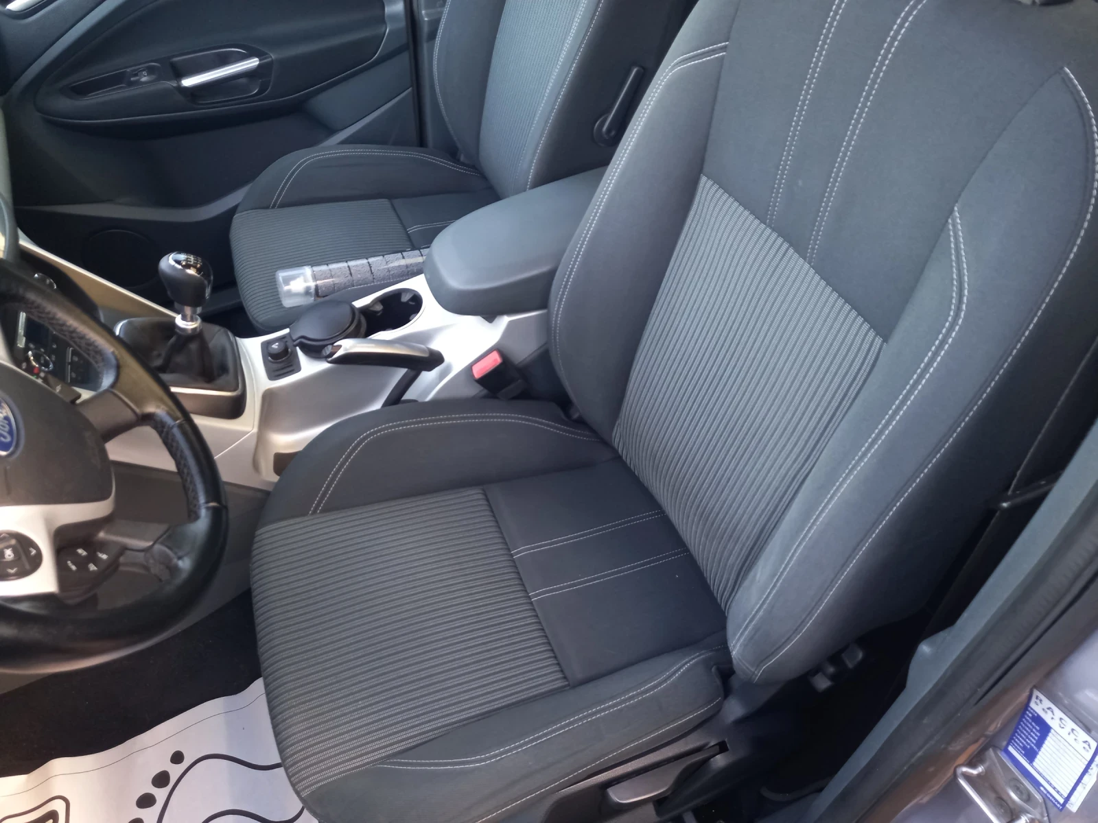 Ford C-max 1.6tdci 116 k.c. TiTANiUM NAVi Panorama 6 �������� | Mobile.bg � ����������� 12